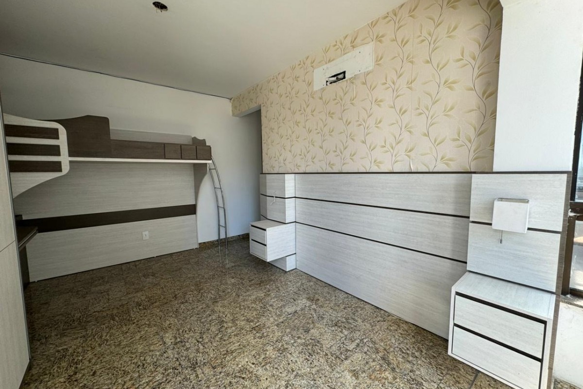 Apartamento 4 dormitórios Pablo Picasso, Frente Mar - Balneário Camboriú