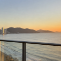 Vista para o mar a partir de apartamento no Yachthouse, Balneário Camboriú