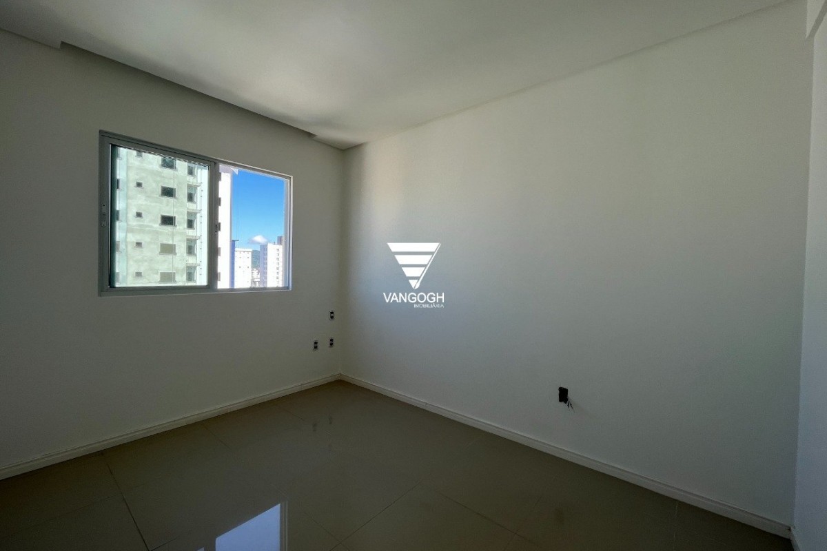 Apartamento 3 dormitórios Gran Torino, Centro - Balneário Camboriú