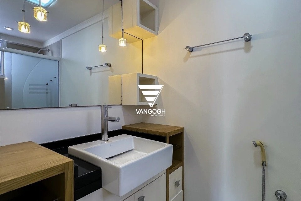 Apartamento 3 dormitórios La Madeson, Quadra Mar - Balneário Camboriú