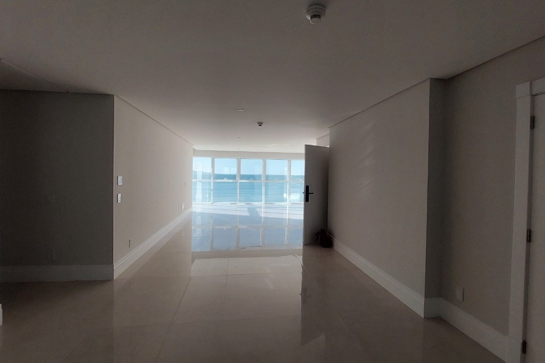 Apartamento 4 dormitórios One Tower  Residence, Frente Mar - Balneário Camboriú