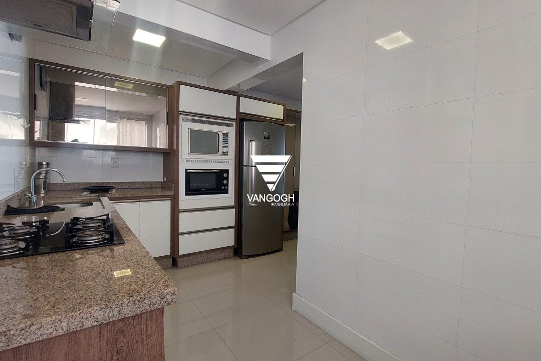 Apartamento 3 dormitórios Neptuno, Frente Mar Centro - Balneário Camboriú