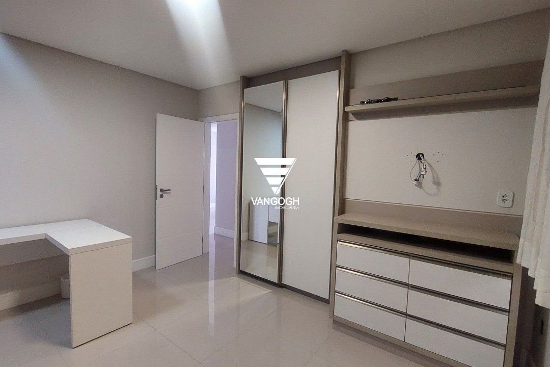 Apartamento 3 dormitórios Neptuno, Frente Mar Centro - Balneário Camboriú