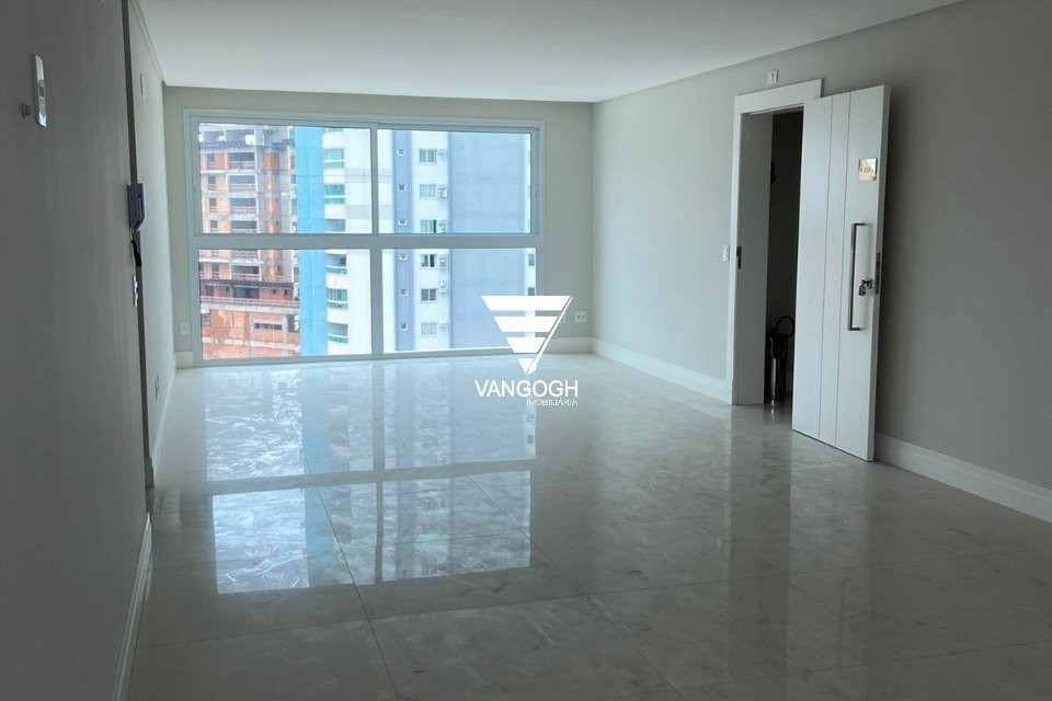 Apartamento 3 dormitórios Phoenix Tower, Centro - Balneário Camboriú