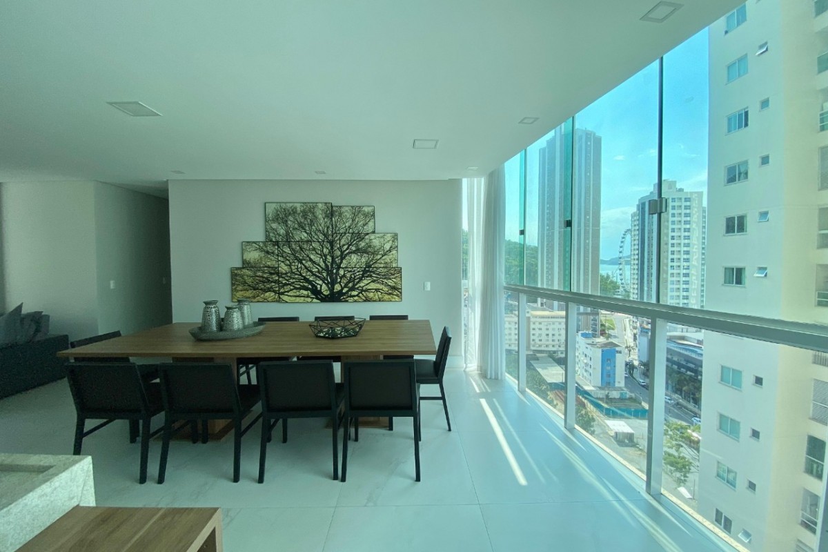 Apartamento 4 dormitórios Ocean Tower, Pioneiros - Balneário Camboriú