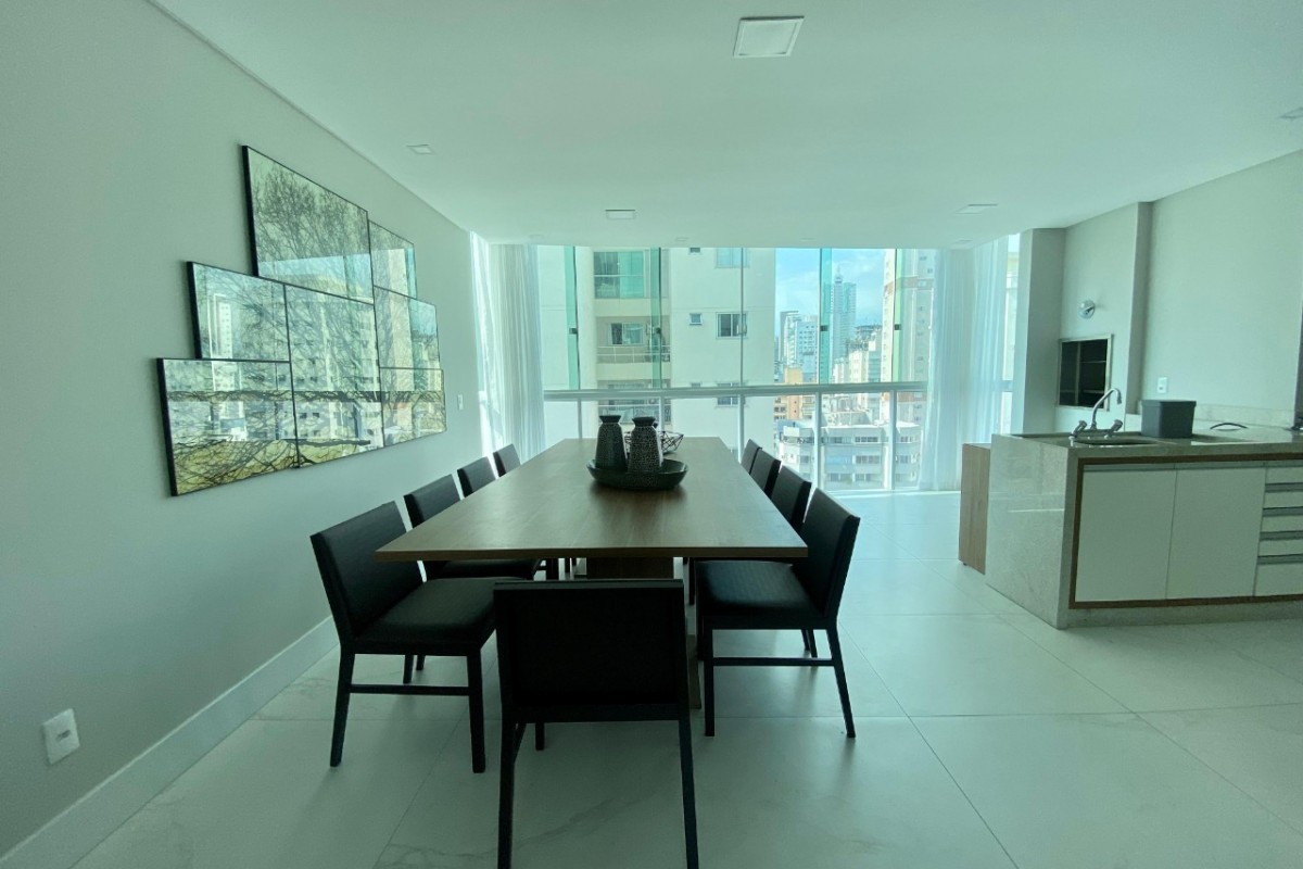 Apartamento 4 dormitórios Ocean Tower, Pioneiros - Balneário Camboriú