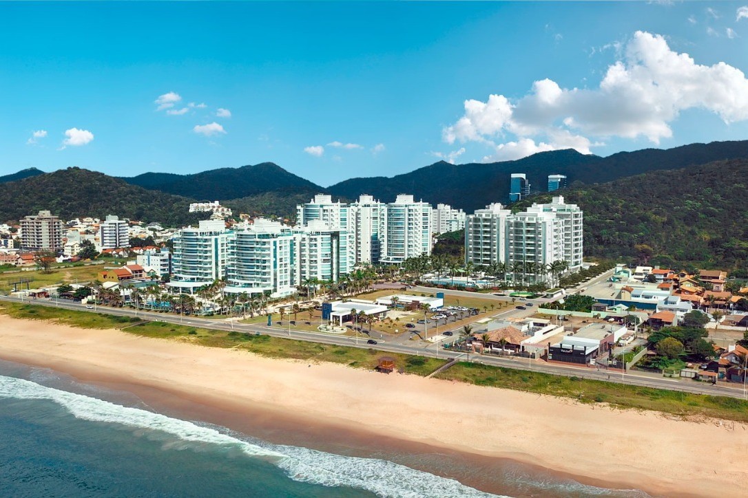 Apartamento 4 dormitórios Brava Beach Reserva Figueira, Quadra Mar - Itajaí