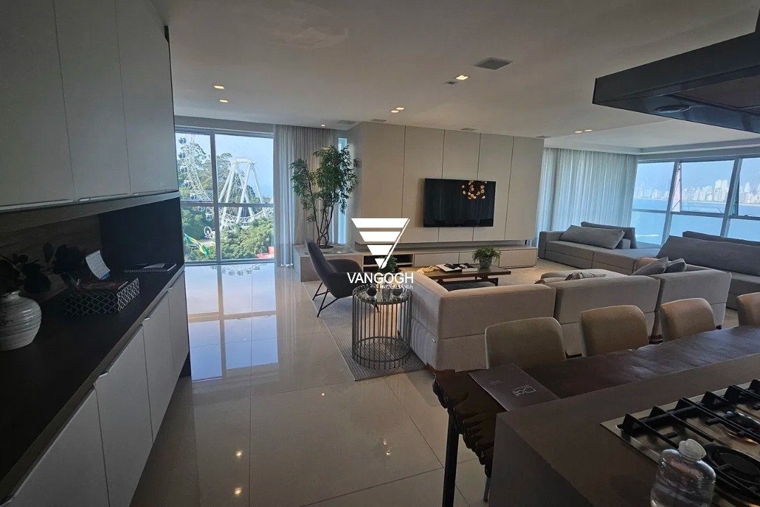 Apartamento 5 dormitórios Sky Tower, Quadra Mar - Balneário Camboriú