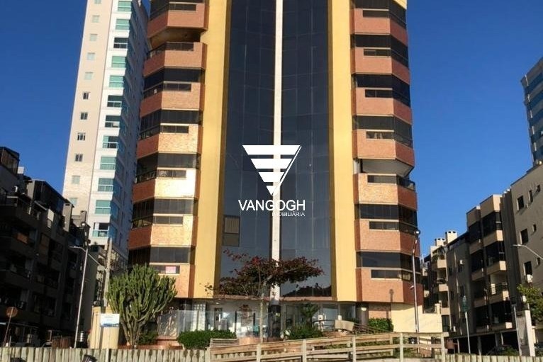 Apartamento 5 dormitórios Sollar Palace, Meia Praia - ITAPEMA