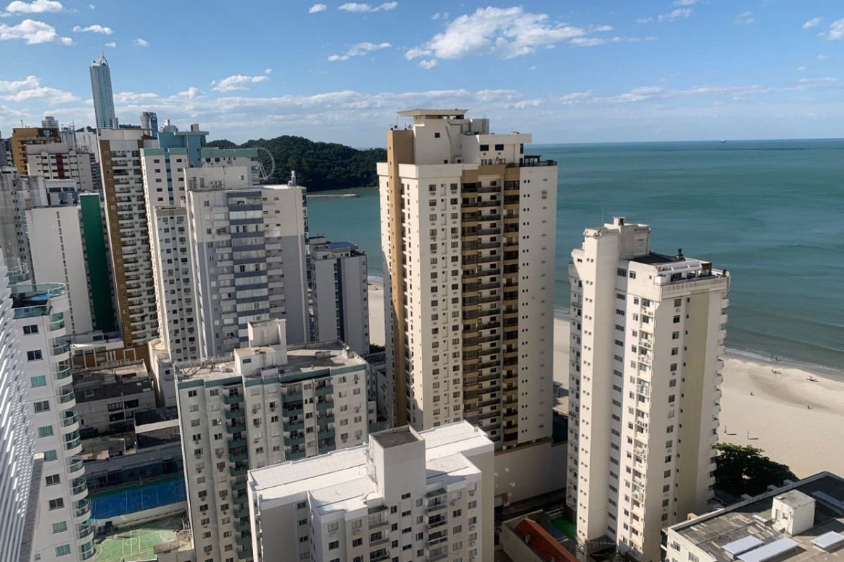 Apartamento 3 dormitórios Eleganza Tower, Quadra Mar - Balneário Camboriú