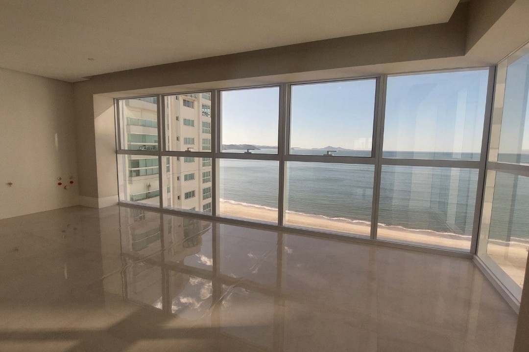 Apartamento 4 dormitórios One Tower  Residence, Frente Mar - Balneário Camboriú