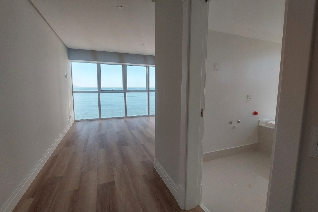 Apartamento 4 dormitórios One Tower  Residence, Frente Mar - Balneário Camboriú