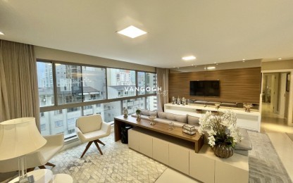 Apartamento 3 dormitórios Privilège Residence, Quadra Mar - Balneário Camboriú