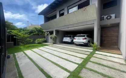 Casa 3 dormitórios Casa Praia dos Amores, Praia dos Amores - Balneário Camboriú