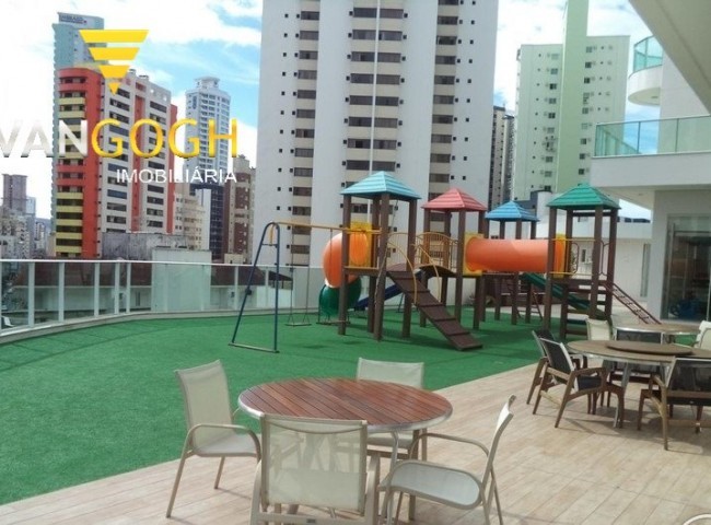 Apartamento 3 dormitórios Le Majestic, Quadra Mar - Balneário Camboriú